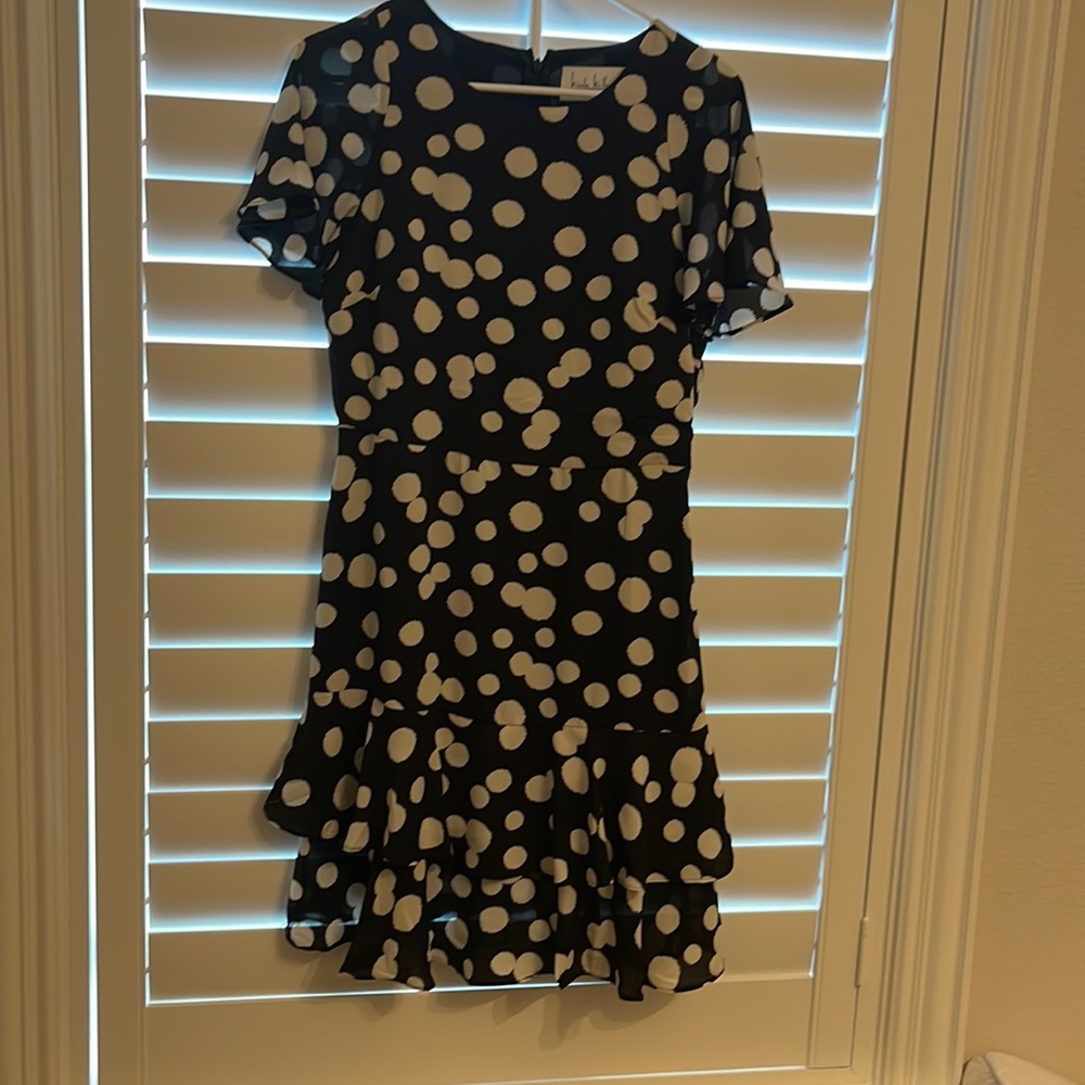 Dress fits comfortably